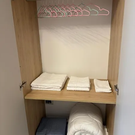 Hotel E&r At Myslym Shyri Tirana