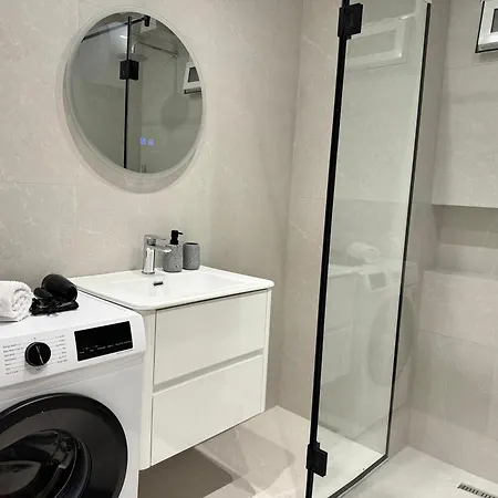 E&r At Myslym Shyri Tirana