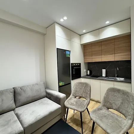 E&r At Myslym Shyri Hotel