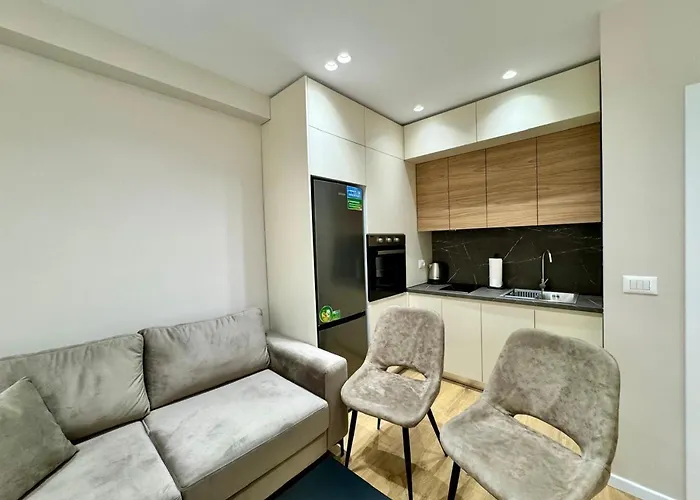 فندق E&r At Myslym Shyri تيرانا