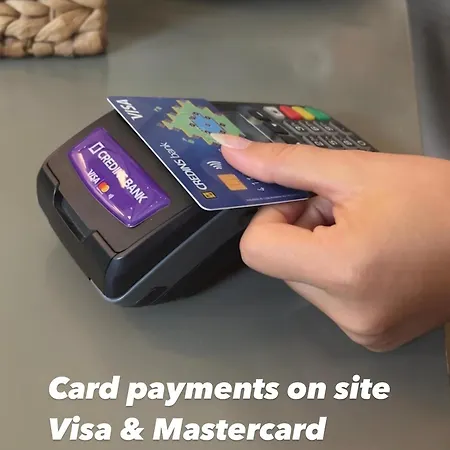 E&r At Myslym Shyri * 티라나